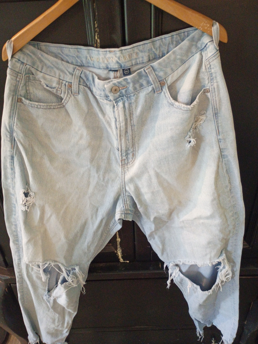 American Eagle Outfitters Light Blue High-Rise Curvy Mom Distressed Jeans